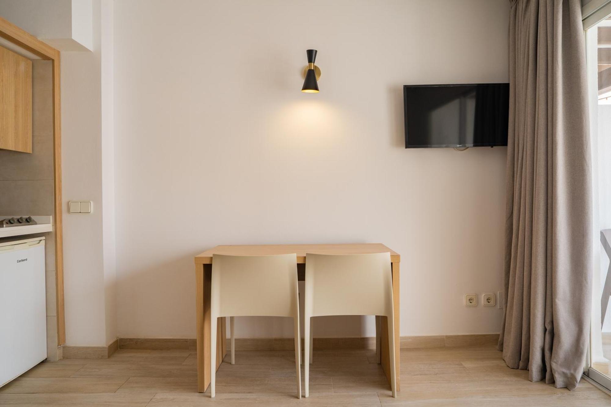 Apartamento Sunside Ibiza - Only Adults- Formerly Known As Park Sant Antoni de Portmany