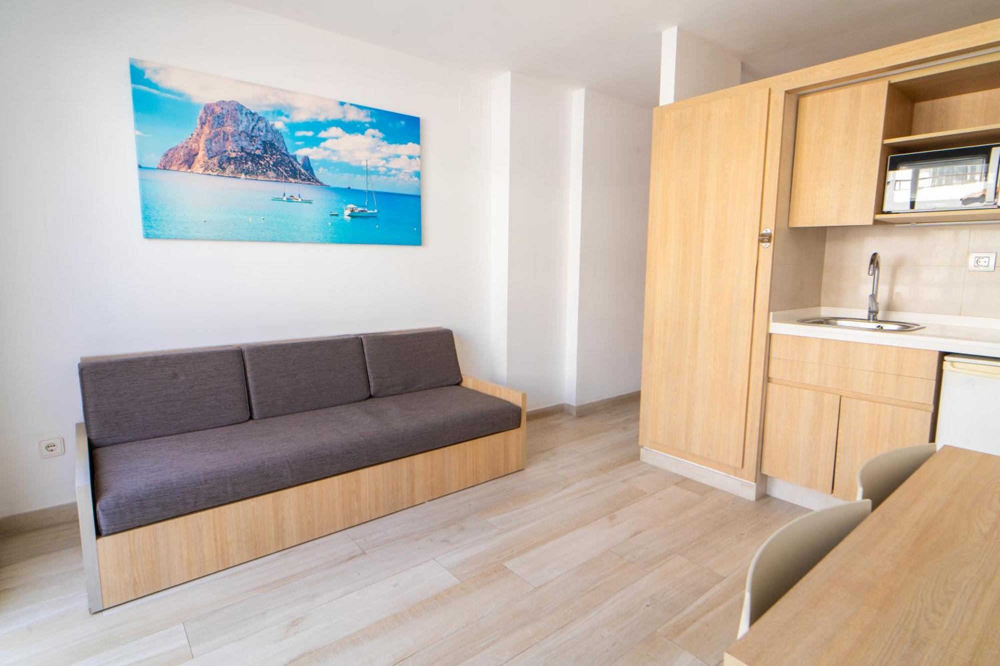Sunside Ibiza - Only Adults- Formerly Known As Park Apartamento Sant Antoni de Portmany